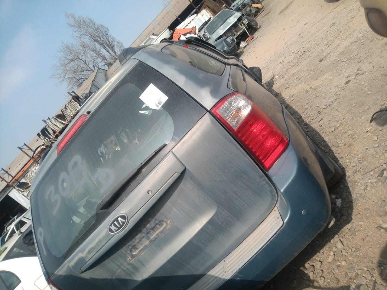  Kia GRAND CARNIVAL 2009    EN DESARME